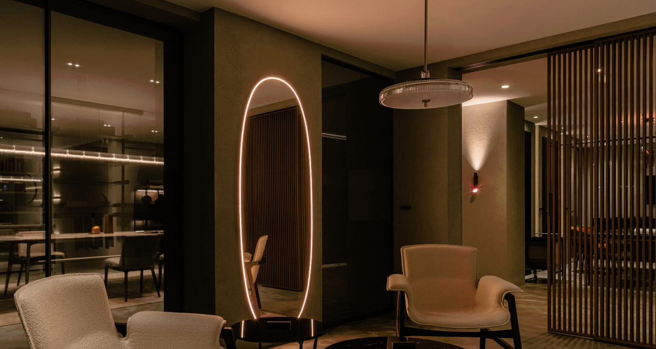 Gilda Pendant Light, view 3