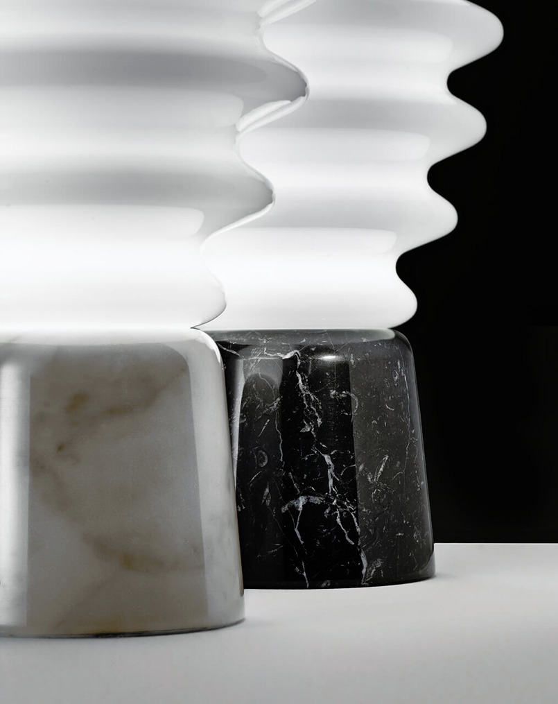 Grand Collier Table Lamp, view 2