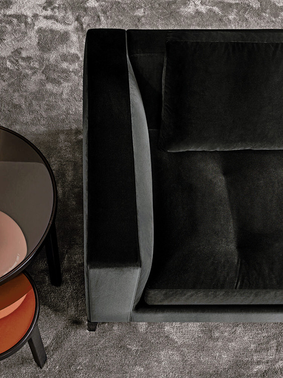 Andersen "quilt" Decorative Cushion by Minotti, view 2