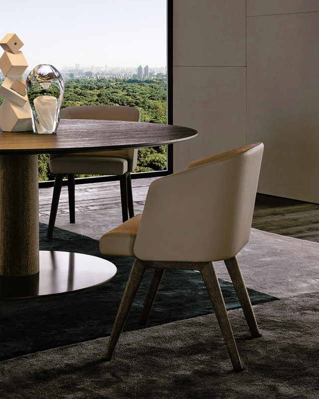 Bellagio Dining Table by Minotti, view 4