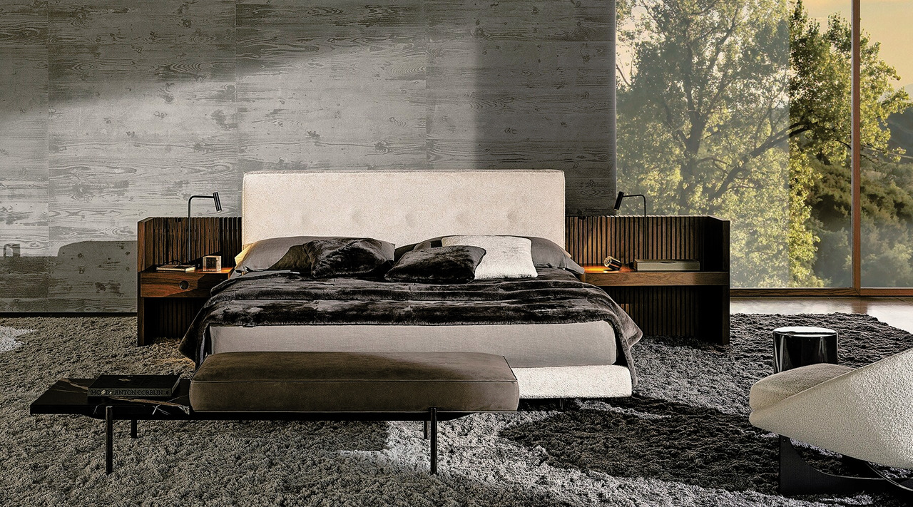 Brasilia Bed, view 4