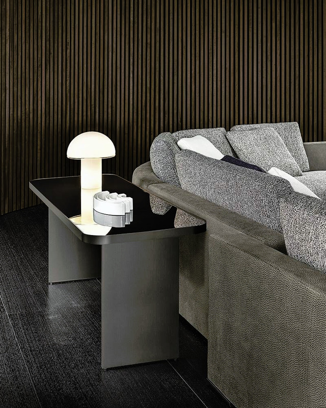 Clive Console Table, view 3