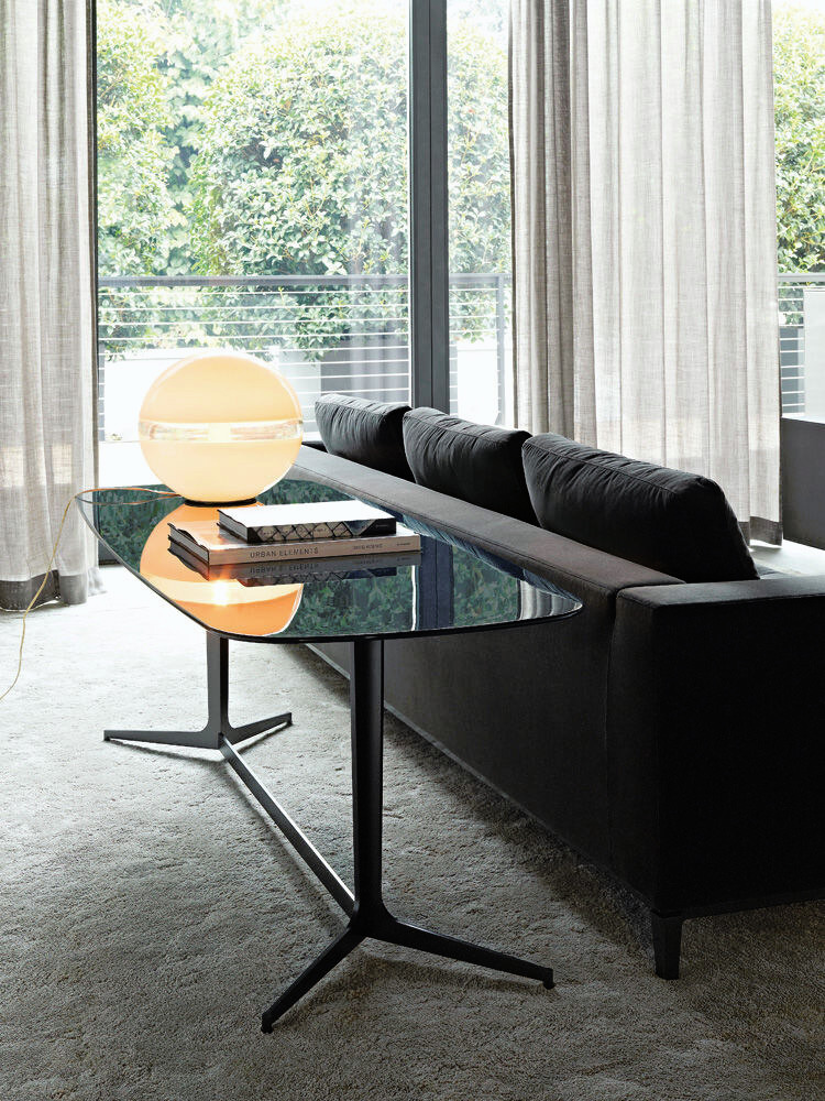 Clyfford Console