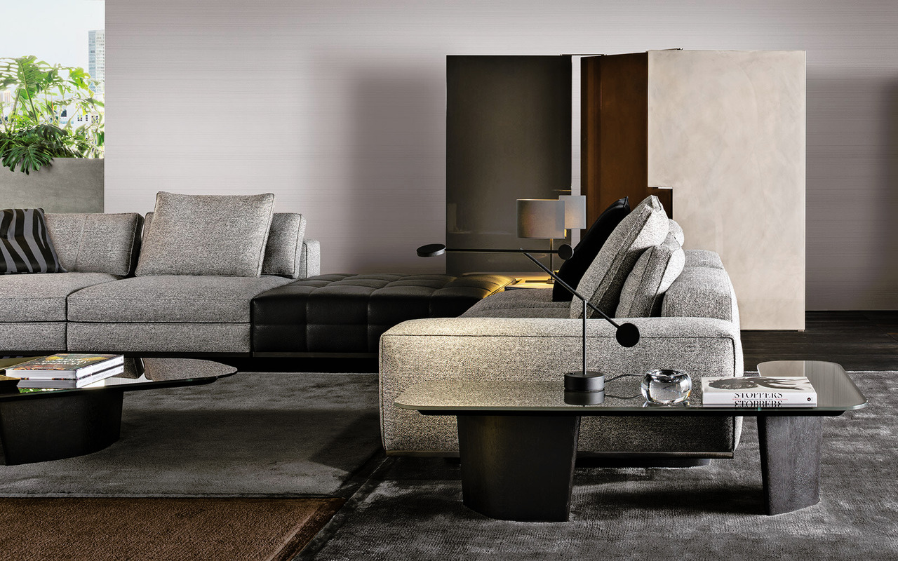 Lawrence Modular Sofa by Minotti, view 17