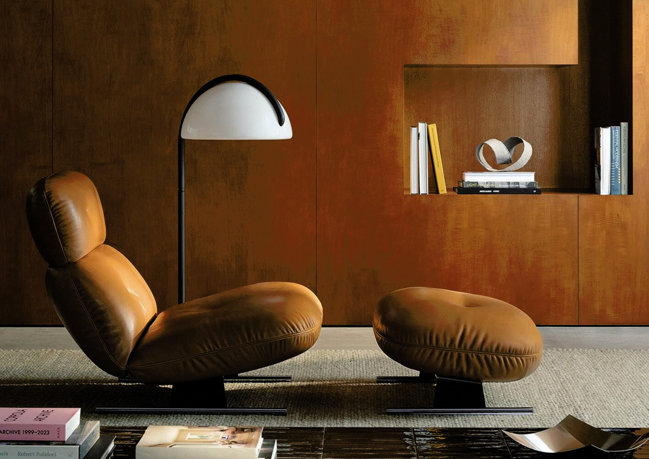 Libra Armchair by Minotti