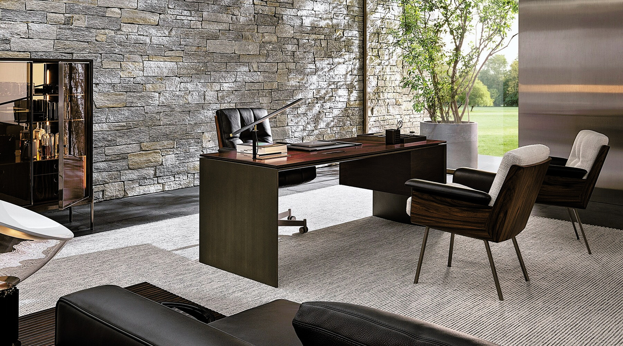 Linha Studio Desk, view 2