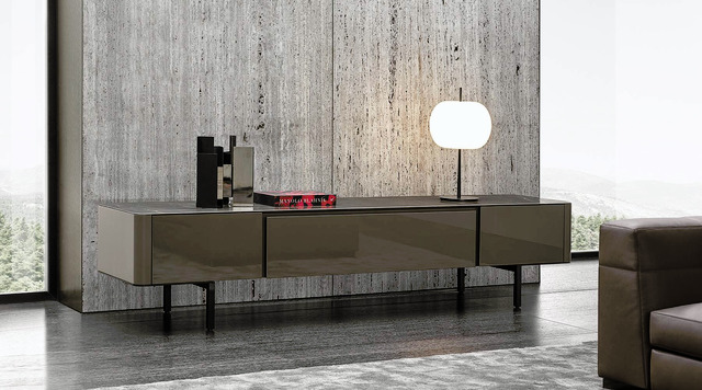 Lou 2020 Sideboard by Minotti