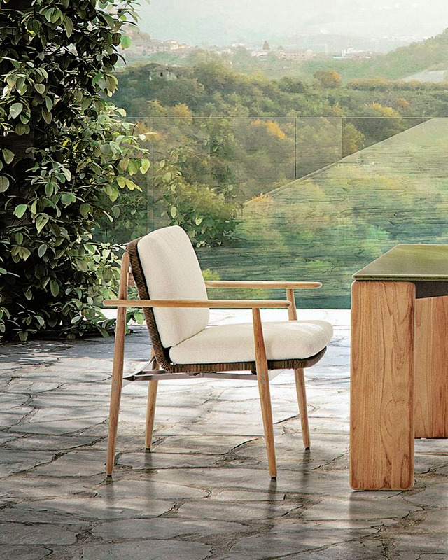 Trio Outdoor Dining Chair