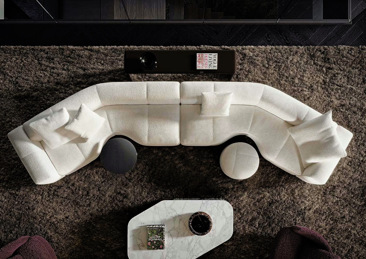 Yves Sofa by Minotti, view 6