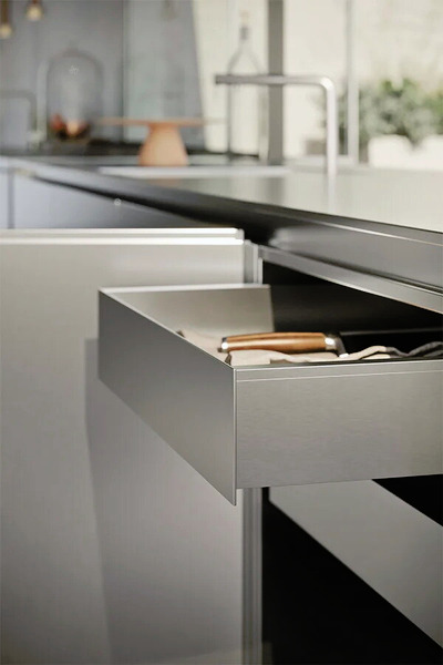 Modulnova Project 03 Blade Outdoor Kitchen, view 5