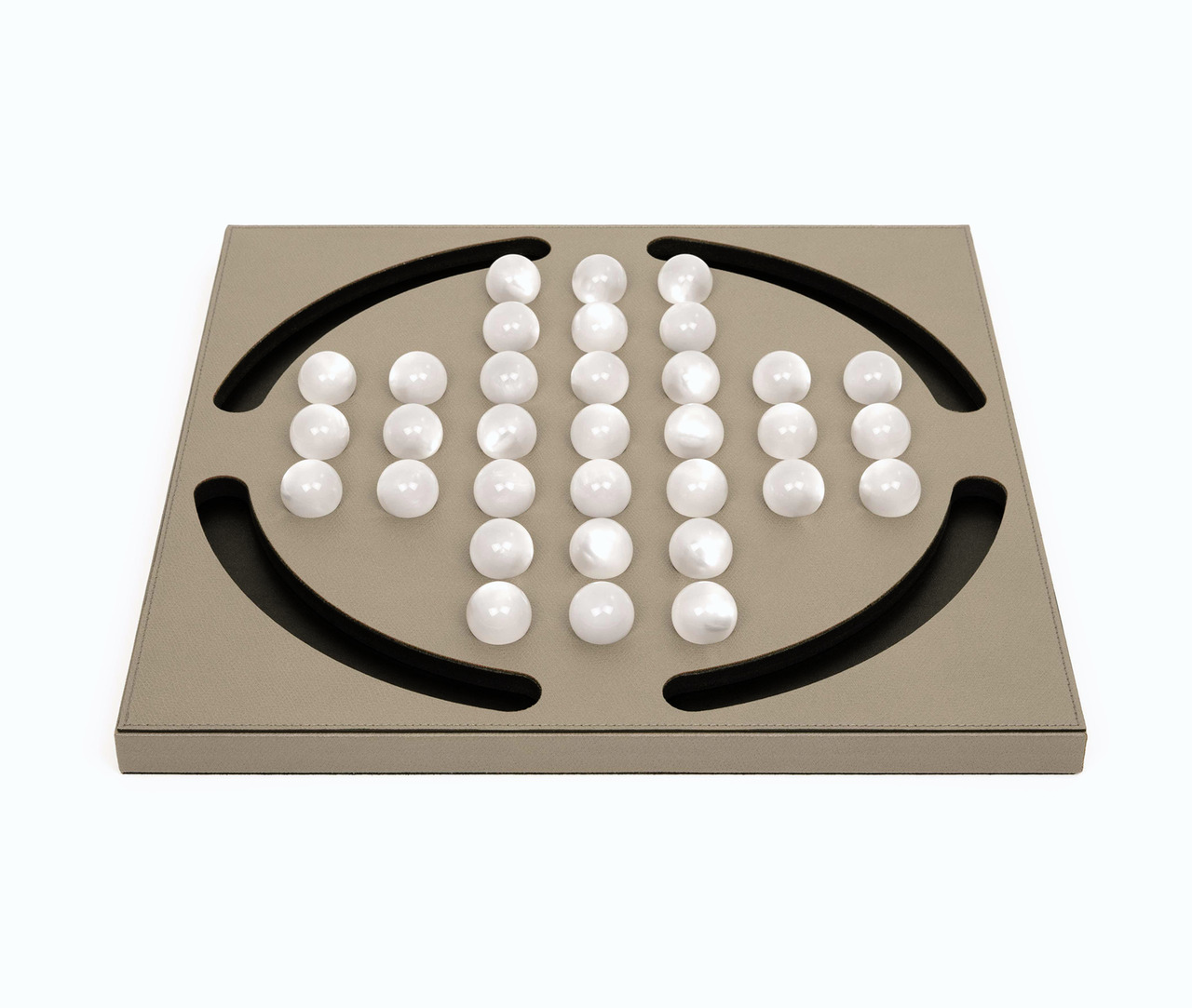 Pinetti Solitaire Peg Solitaire Game, view 2