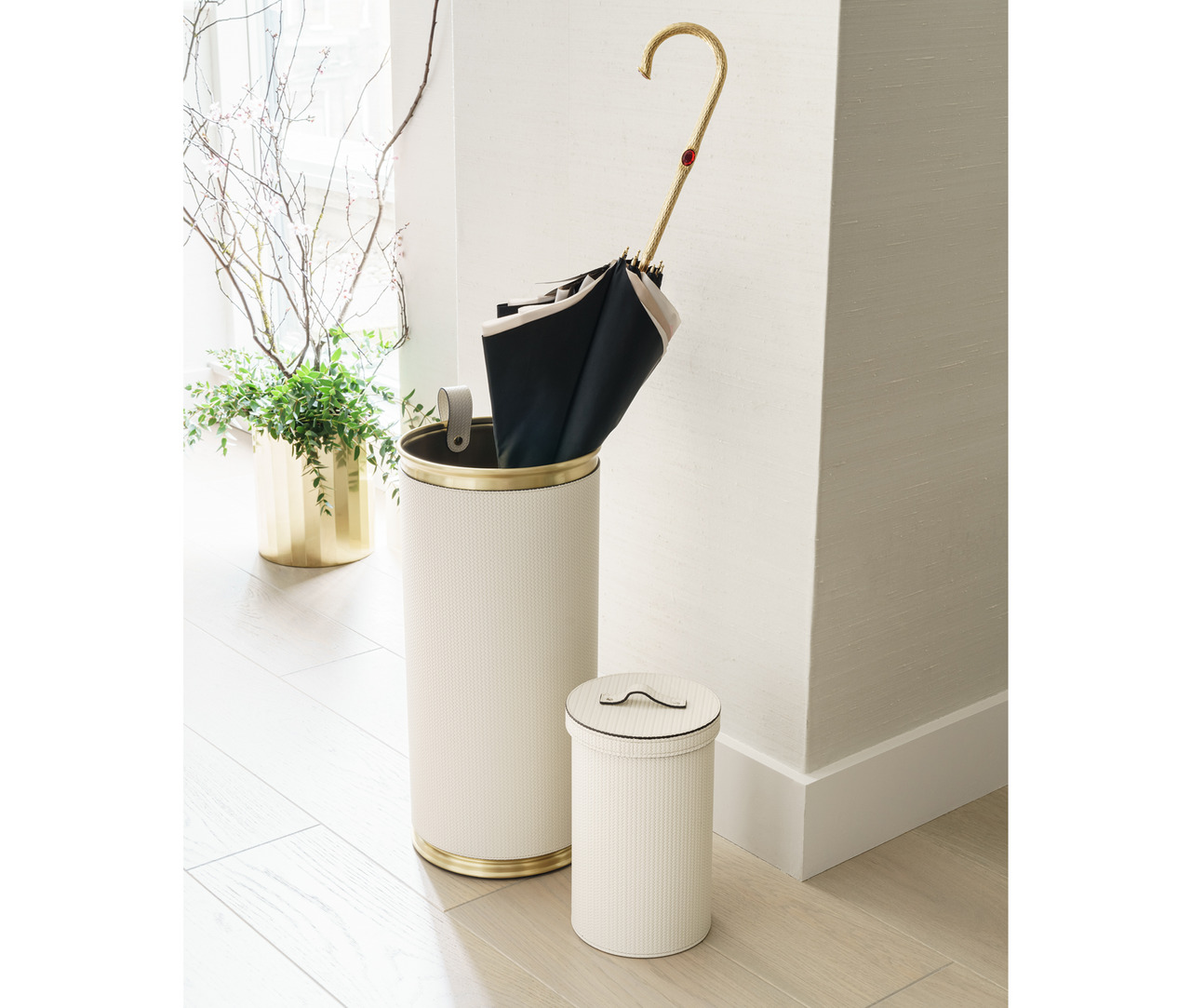 Pinetti Umbrella Stand, view 2