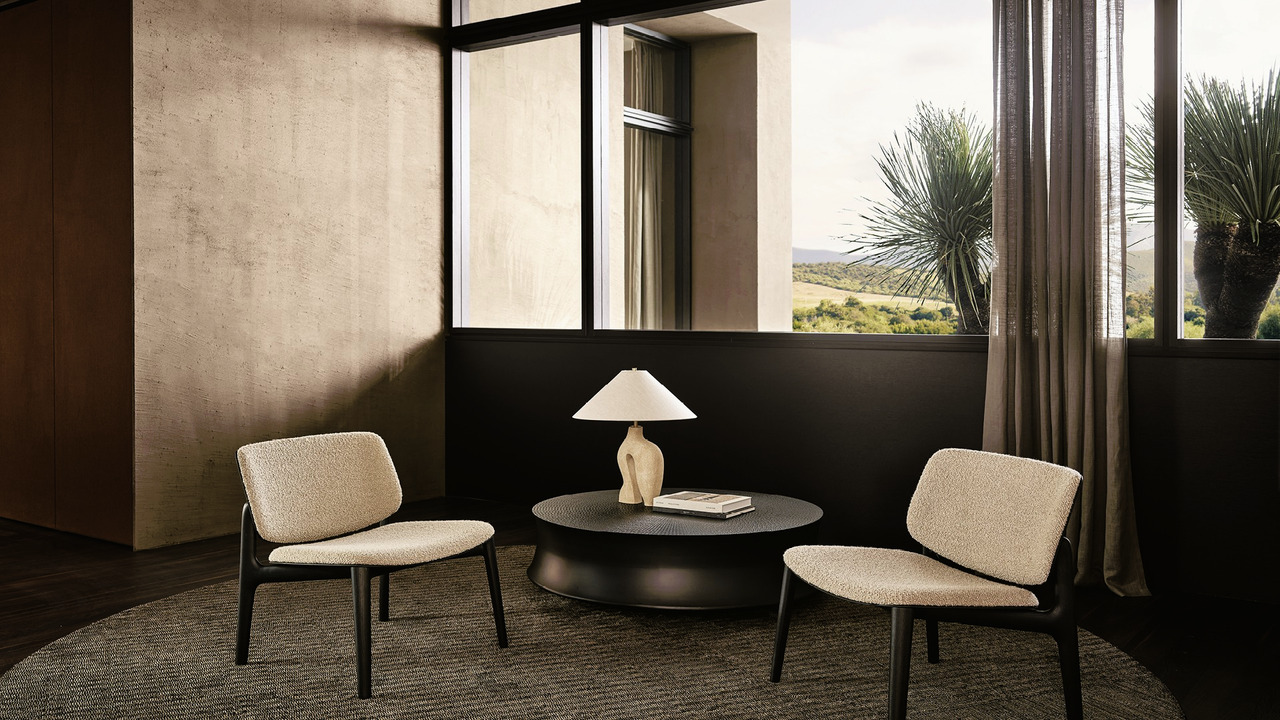 Curve Armchair, view 7