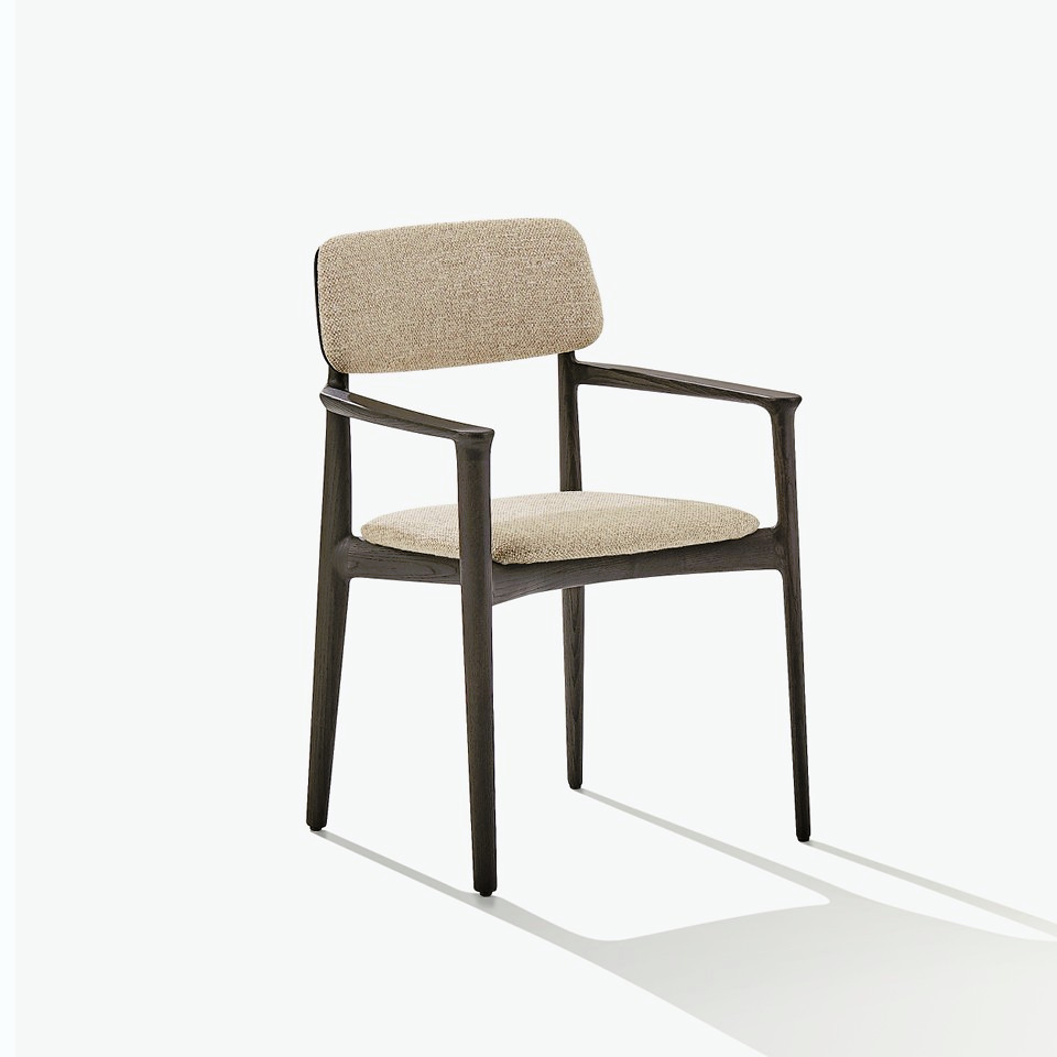 Curve Armchair, view 2