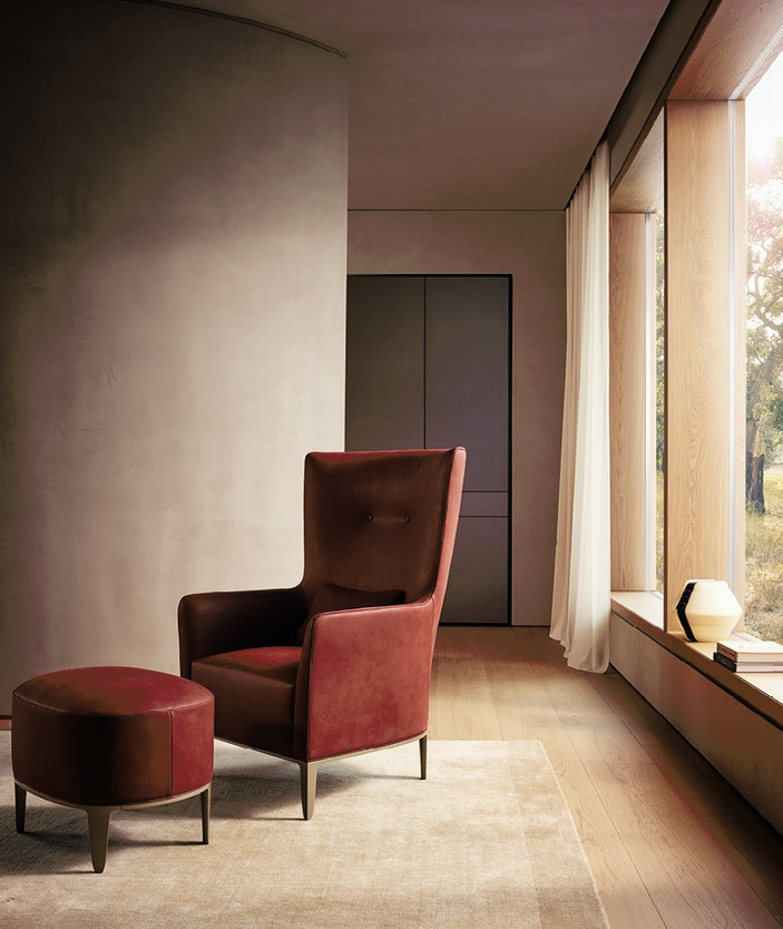 Gentleman Reserved Armchair, view 2