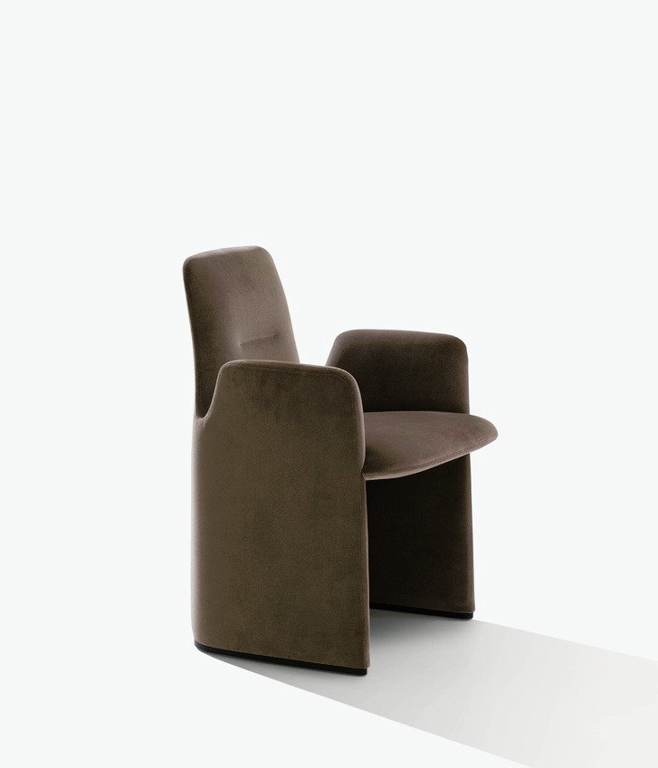 Guest Armchair, view 4