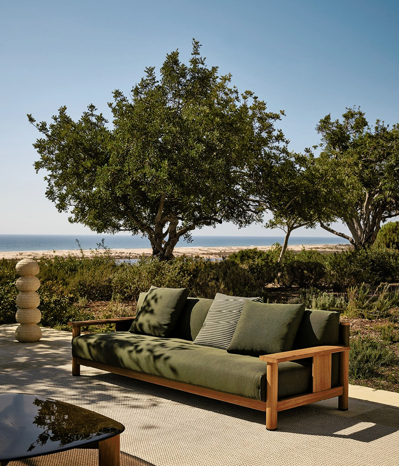 Ketch Outdoor Sofa