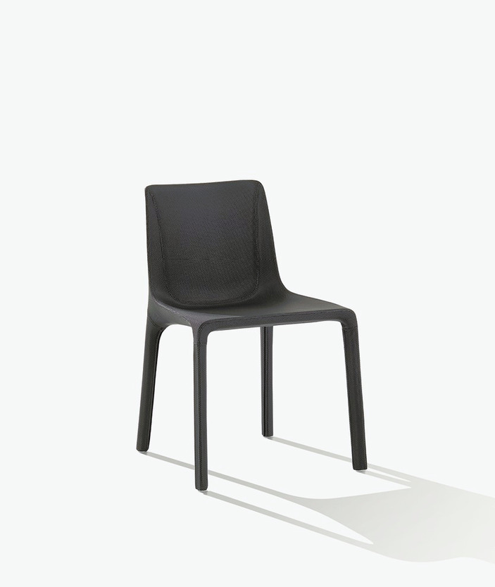 Manta Armchair