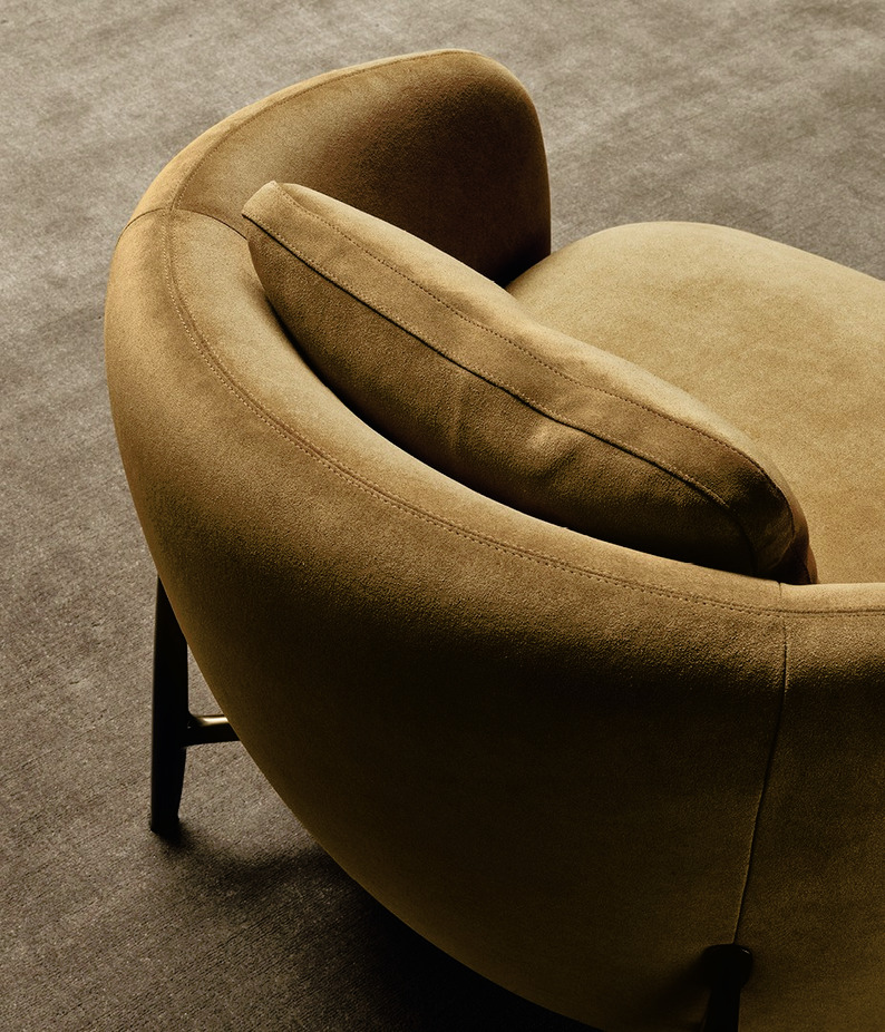 Orbis Armchair by Poliform