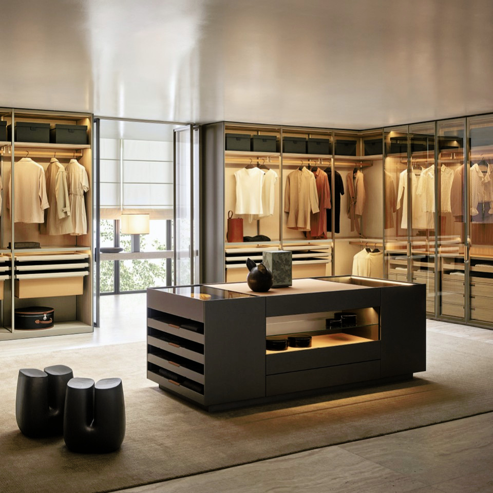 Senzafine Walk-In Closet System, view 2