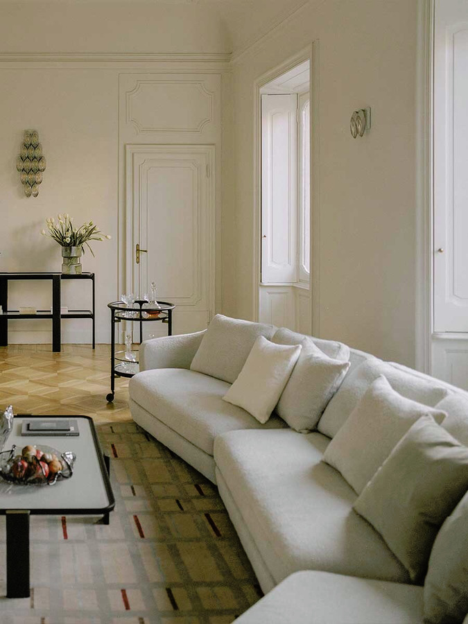 Duo Curved Sofa, view 3
