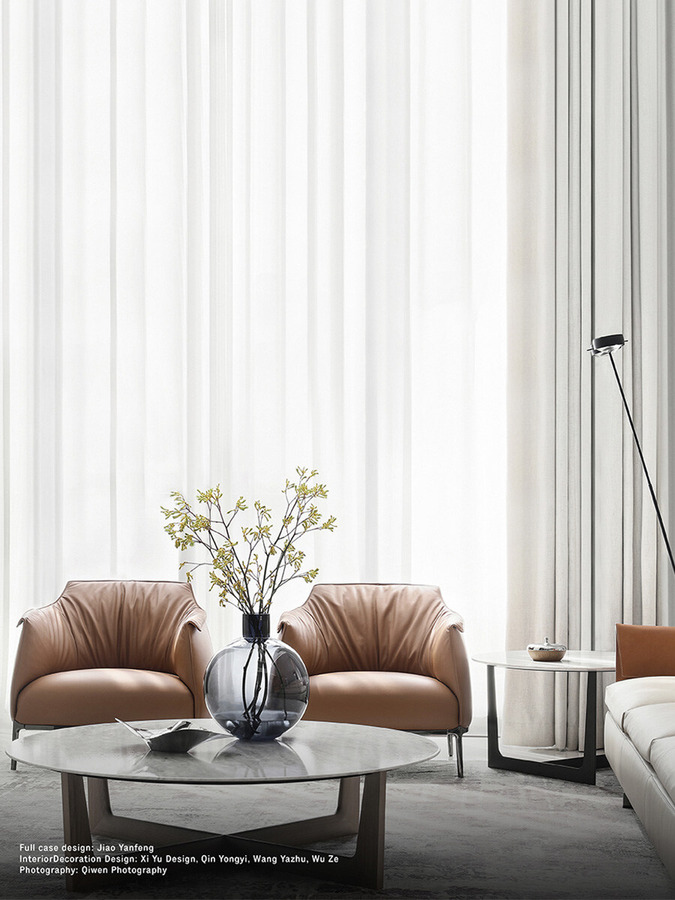 Fidelio Coffee Table, view 3