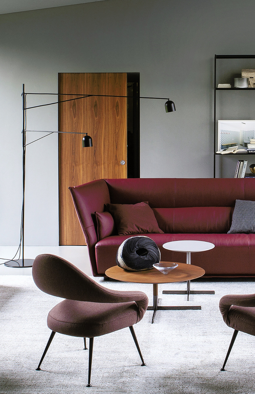 Letizia Armchair, view 3