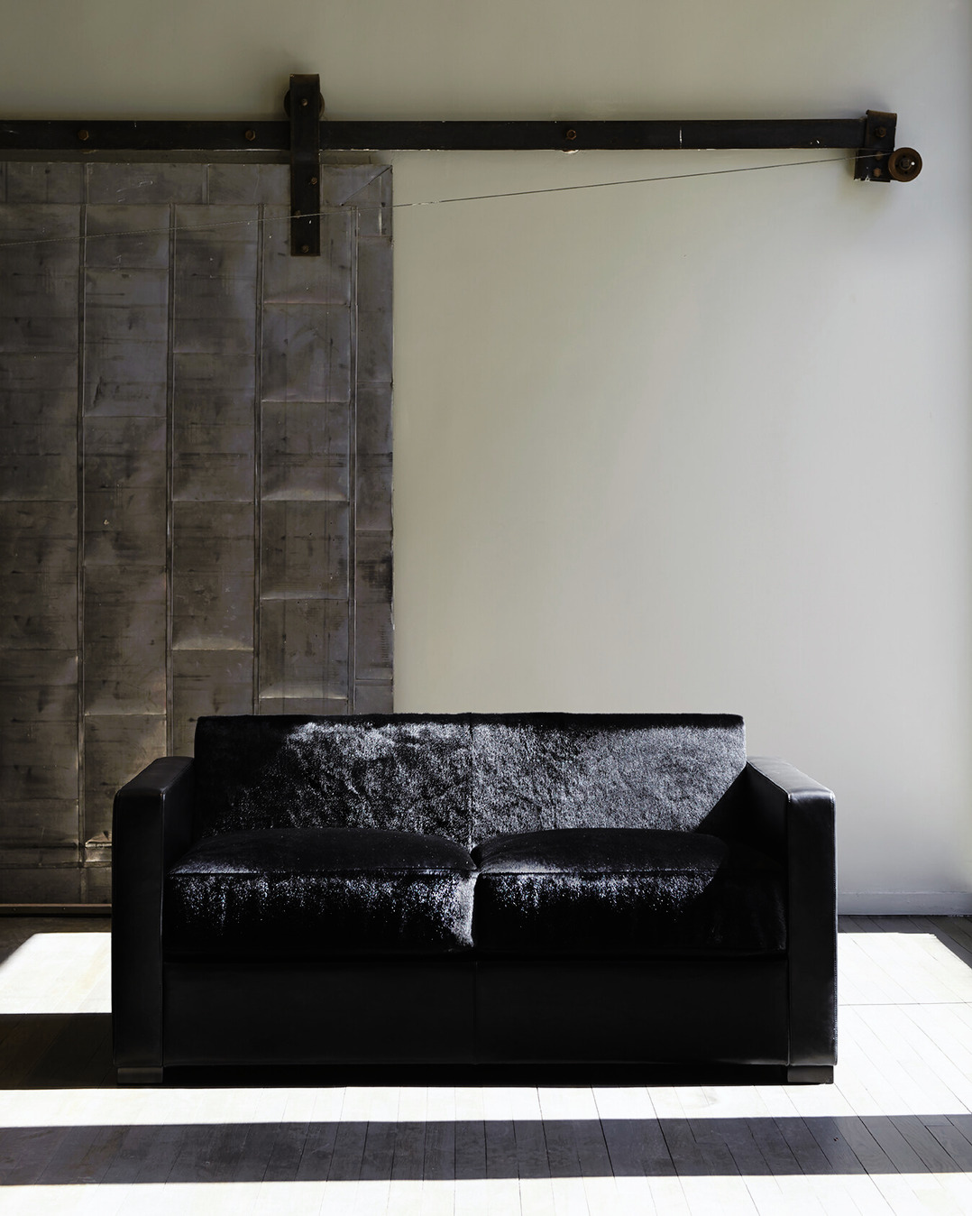 Linea A Sofa and Armchair, view 4
