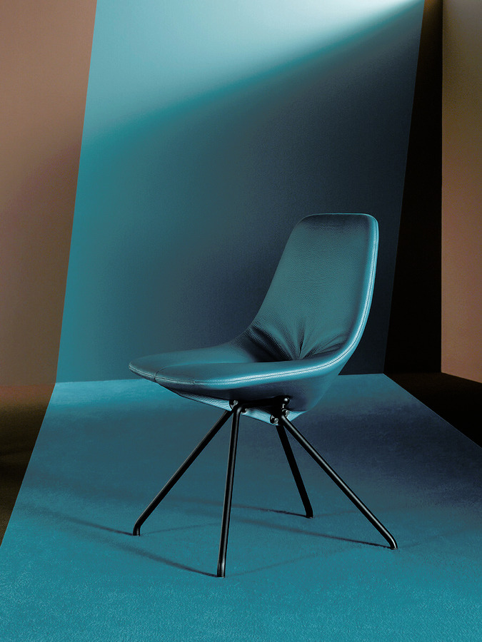 DU 30 Armchair, view 4