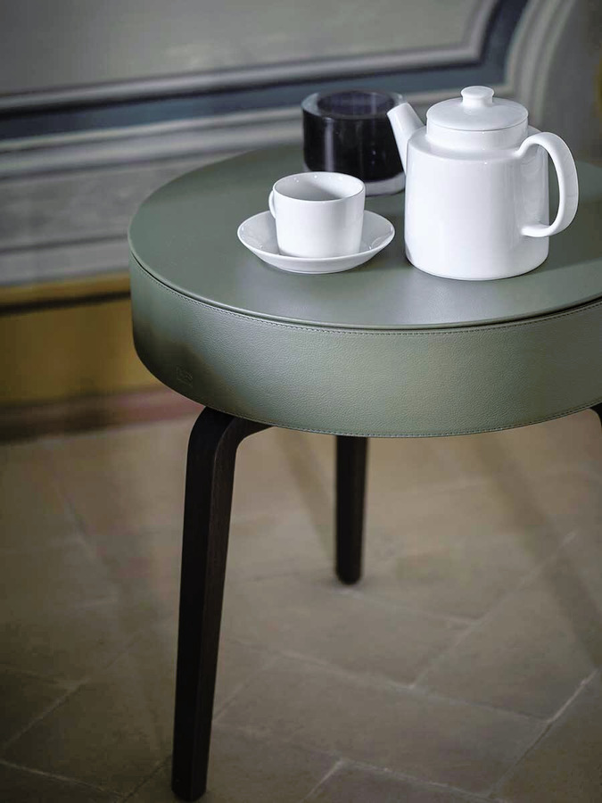 Fiorile Side Table with Drawer, view 4