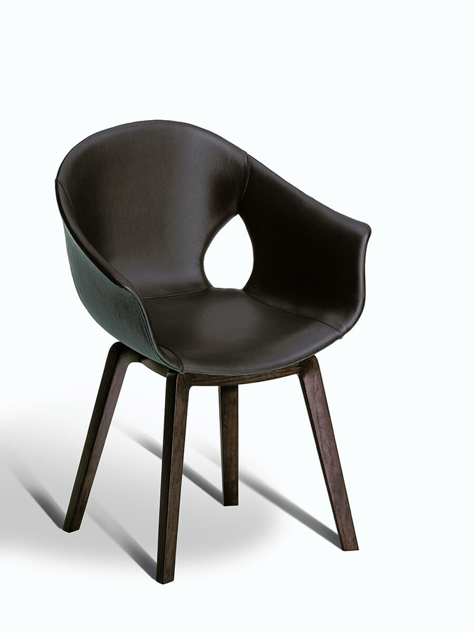 Ozwald Boateng Ginger Armchair, view 4