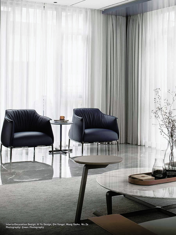 Fidelio Coffee Table, view 5