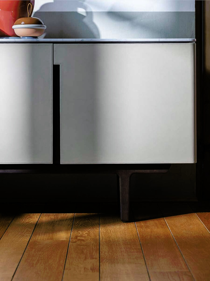 Fidelio Low Cabinet, view 5