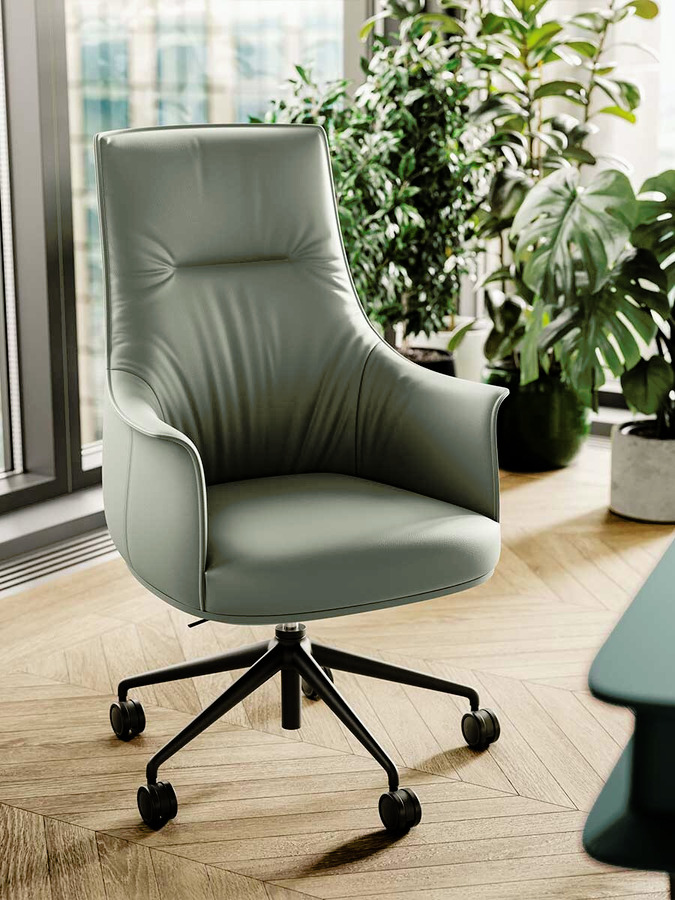 Archibald Task Chair by Poltrona Frau, view 5