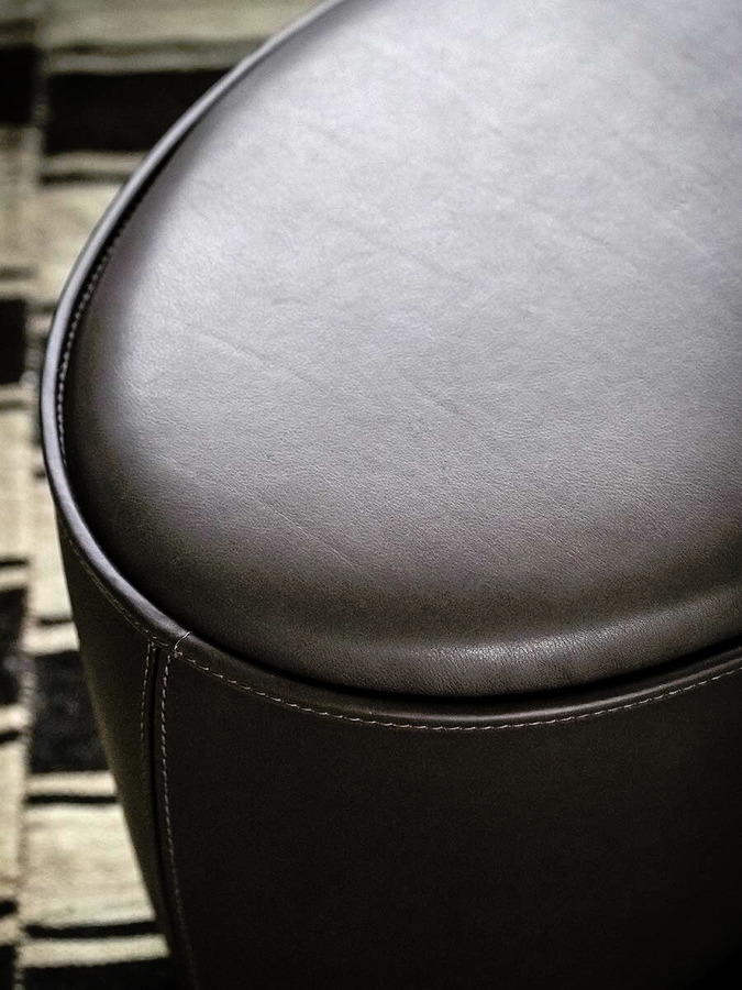 Mamy Blue Ottoman, view 6