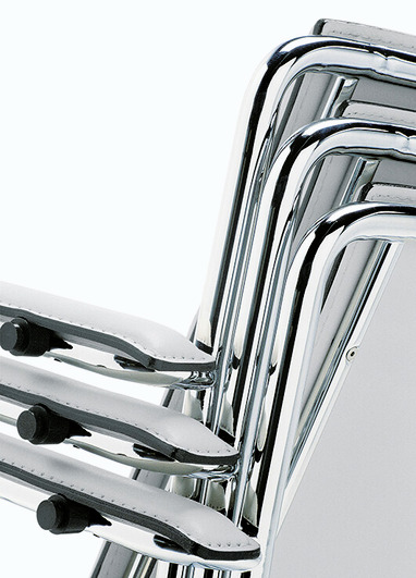 Movie Chair by Poltrona Frau, view 6