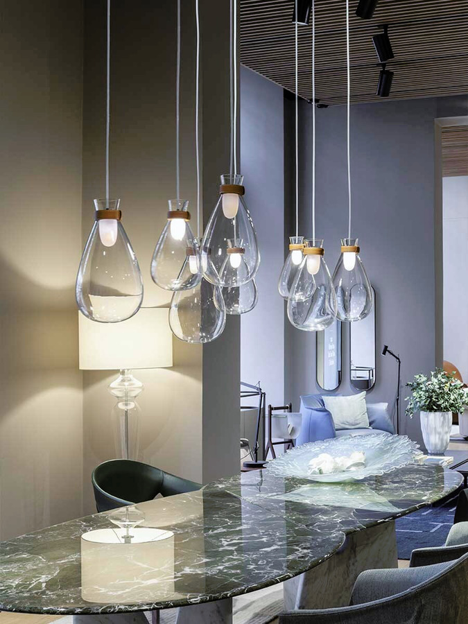 Soffi Lamps by Poltrona Frau, view 6