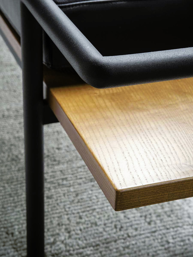 T904 Bench, view 6