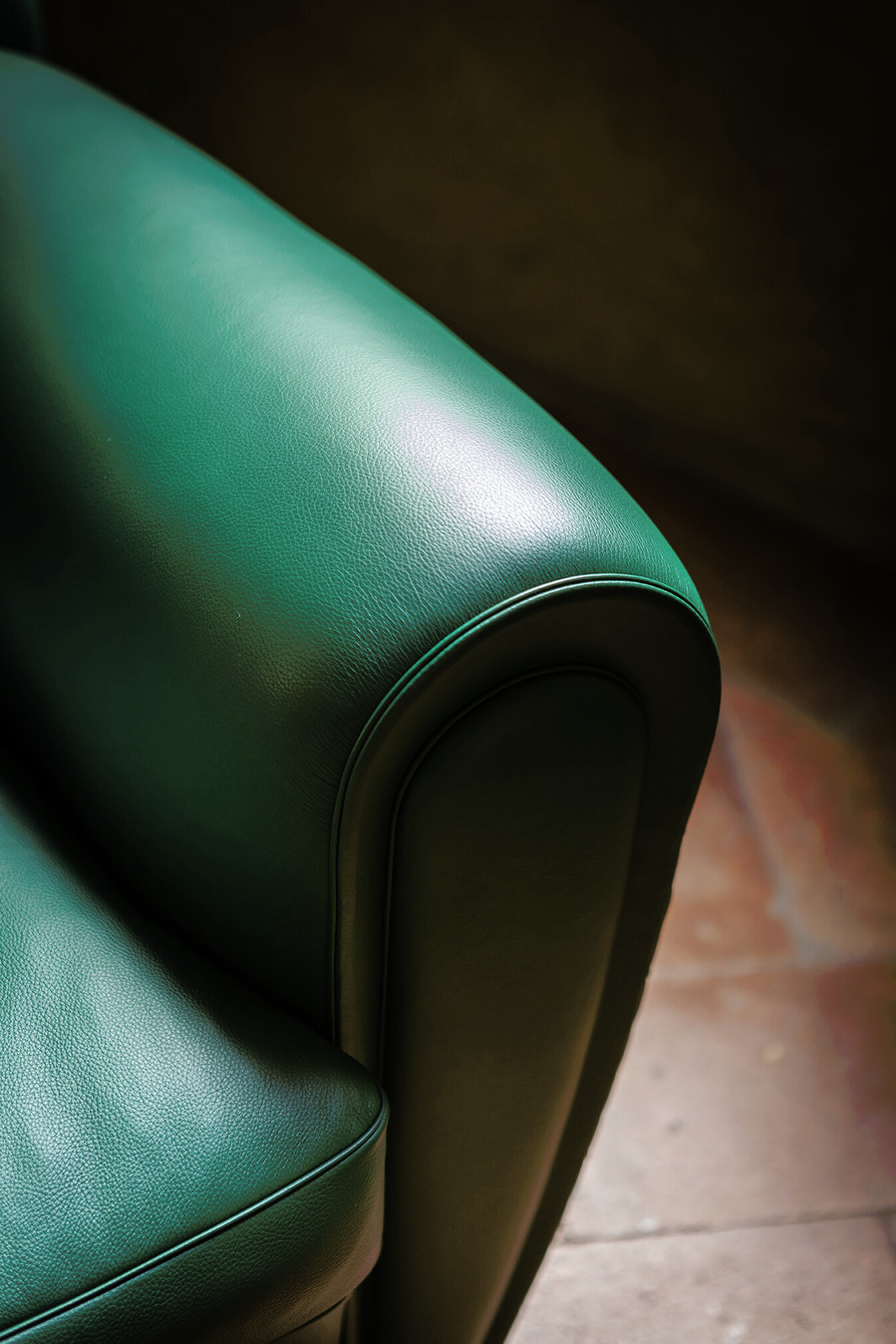 Vanity Fair XC Armchair, view 7