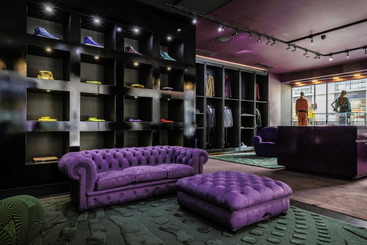 Ozwald Boateng x Poltrona Frau Chester Seating, view 9