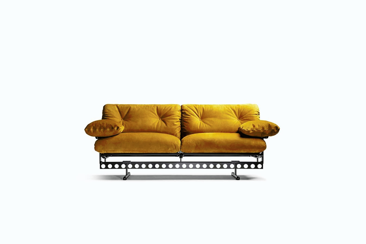 Ouverture Sofa, view 9