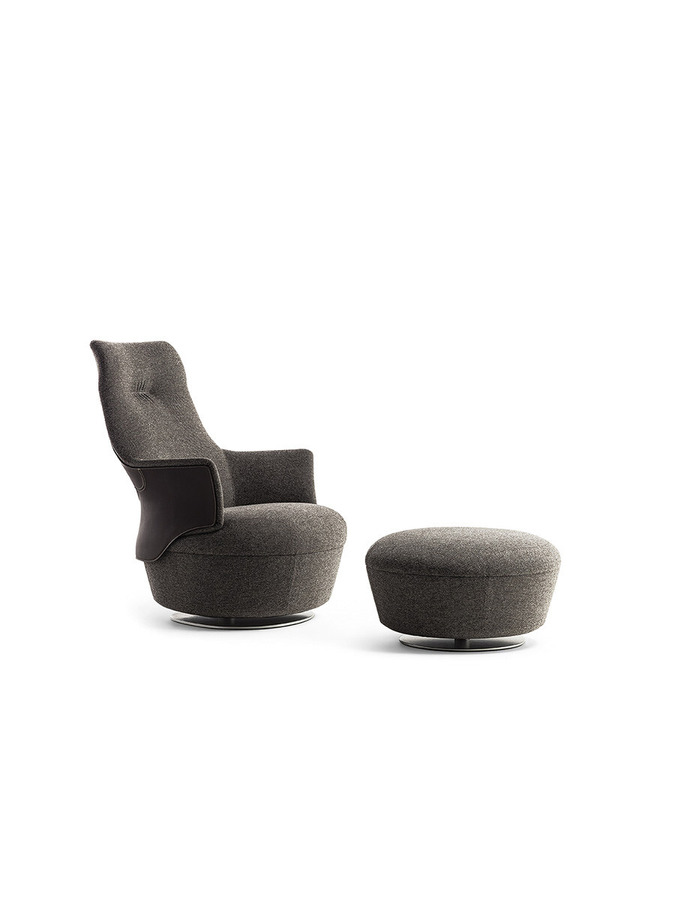 Assaya Armchair by Poltrona Frau, view 12
