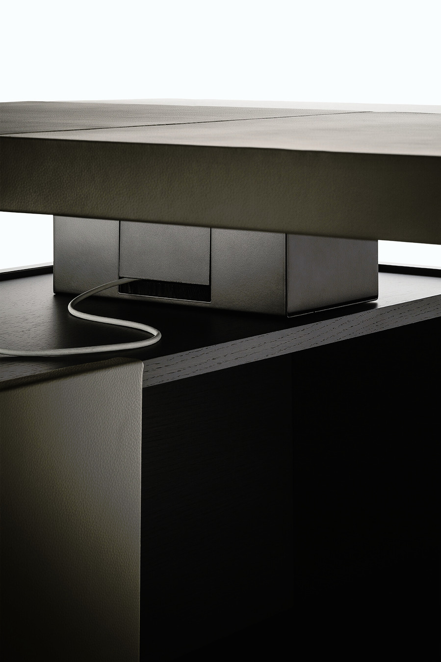 Jobs Desks by Poltrona Frau, view 13