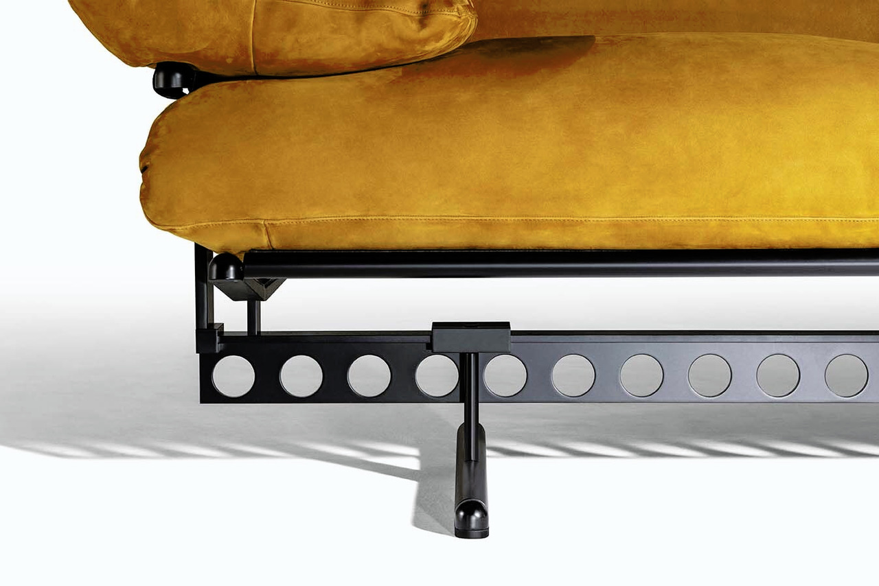 Ouverture Sofa, view 13