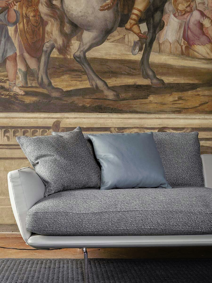 Get Back Sofa by Poltrona Frau, view 15