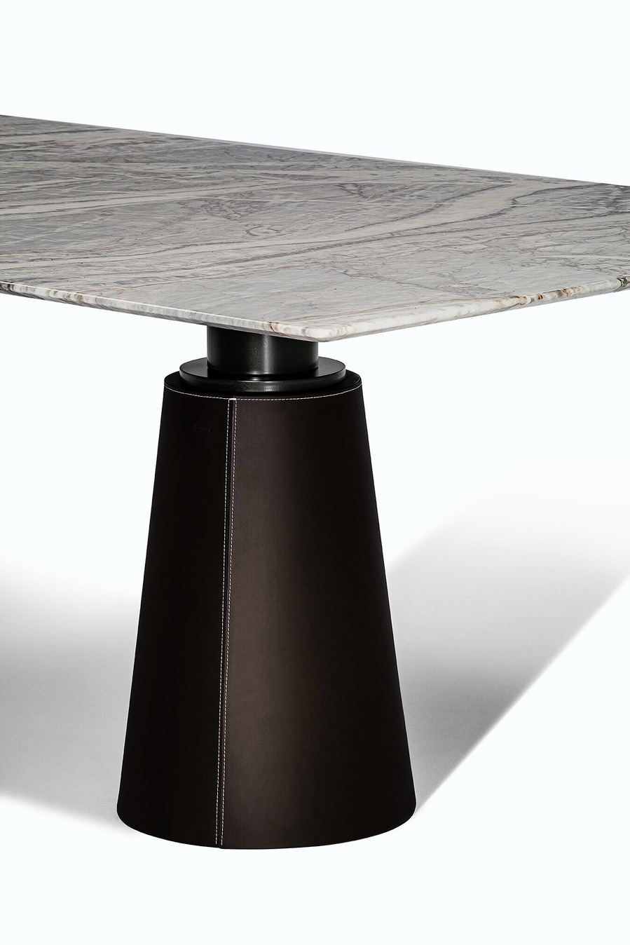 Mesa Due Table, view 15