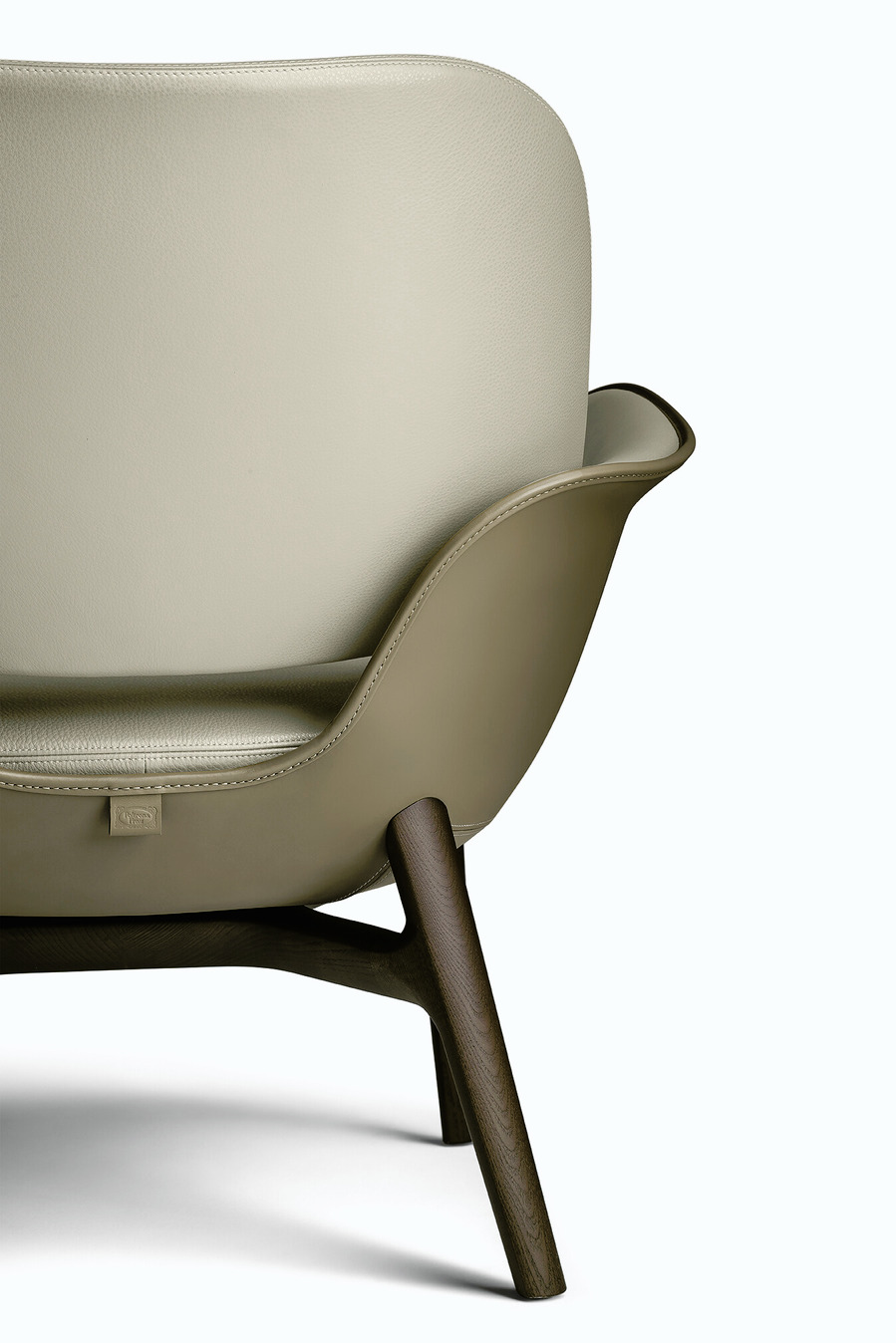 Martha Armchair by Poltrona Frau, view 14