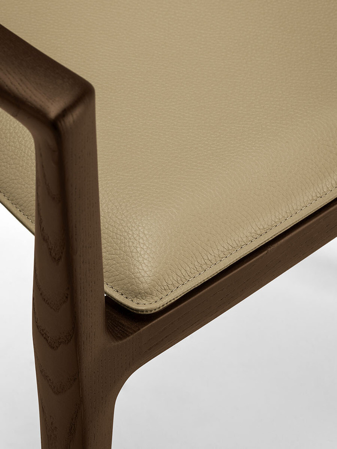 Isadora Chair, view 21