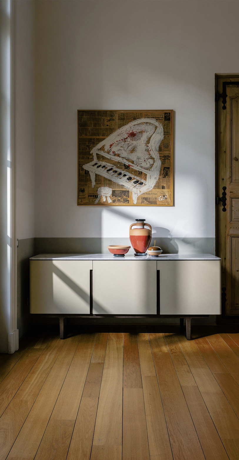 Fidelio Low Cabinet, view 2