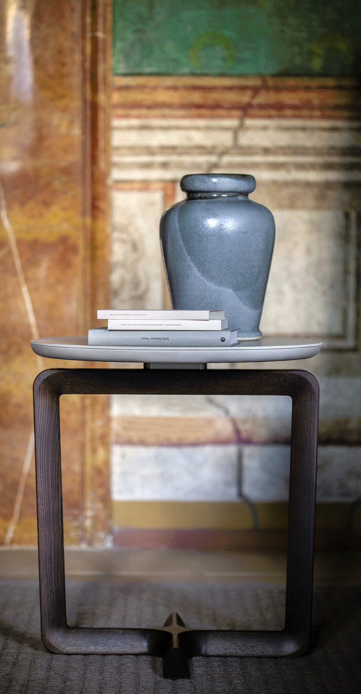 Fidelio Coffee Table, view 2